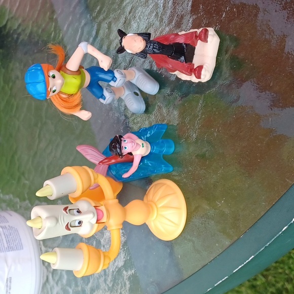 MCDONALD'S fun toys 🧸 🔫 😋 - Picture 3 of 6